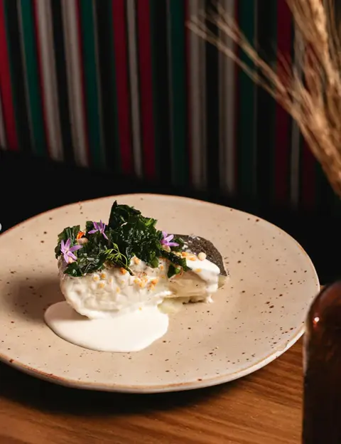 Bacalao. Sobre crema ligera