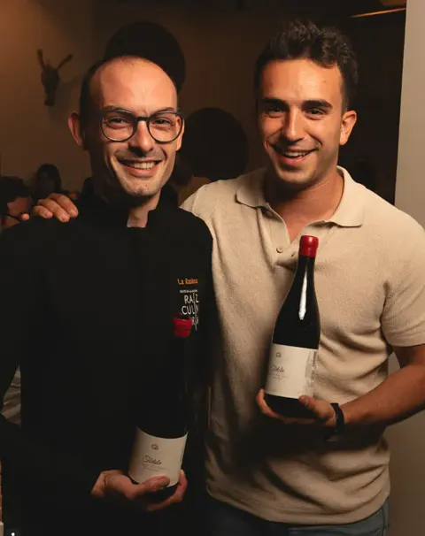 Con la bodega. Bodegueros invitados